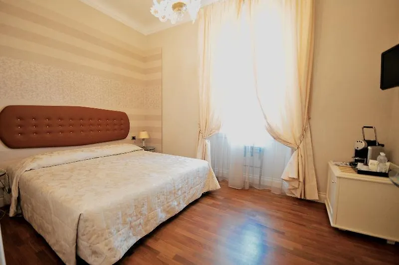 C-Hotels De Rose Palace Florence Hotel