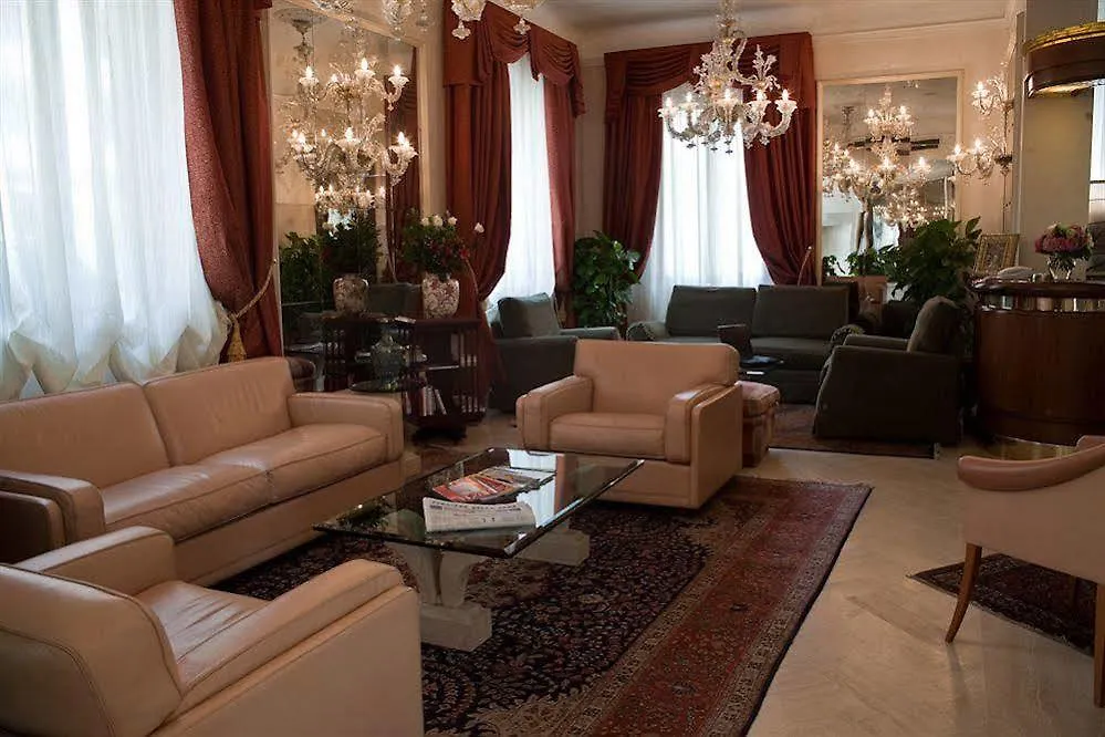 C-Hotels De Rose Palace Florence Italy