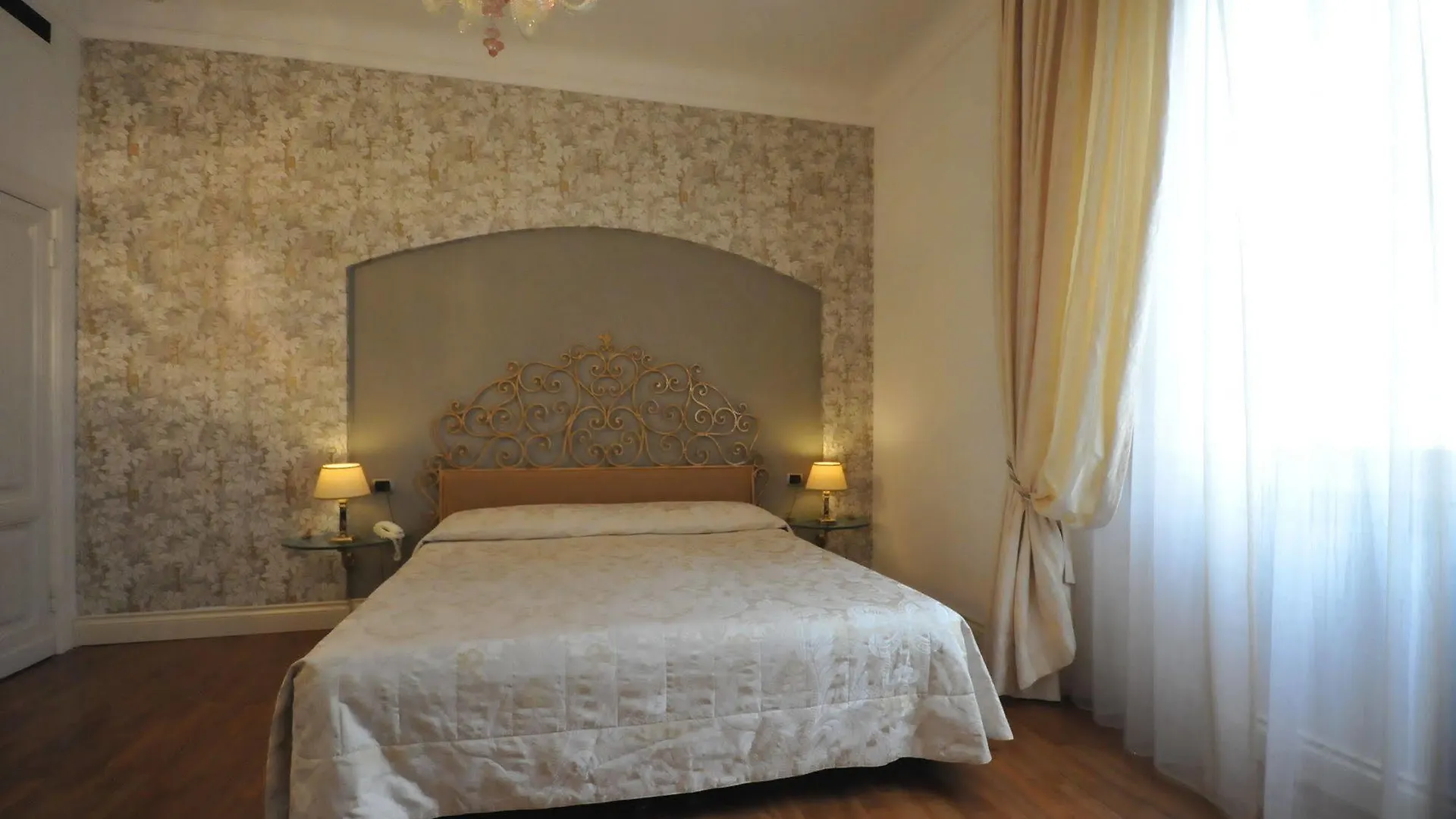 C-Hotels De Rose Palace Florence