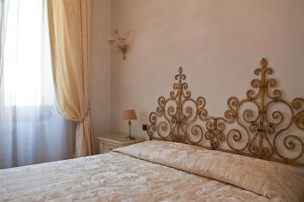 C-Hotels De Rose Palace Florence