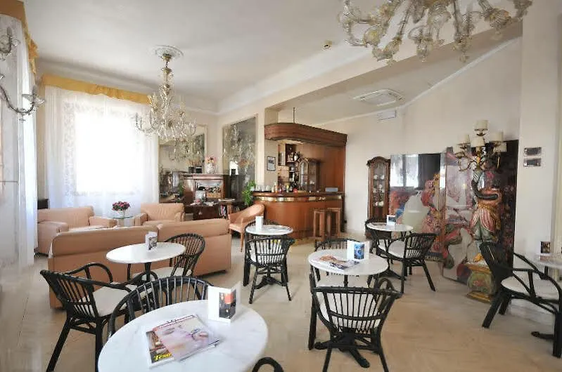 Hotel C-Hotels De Rose Palace Florence