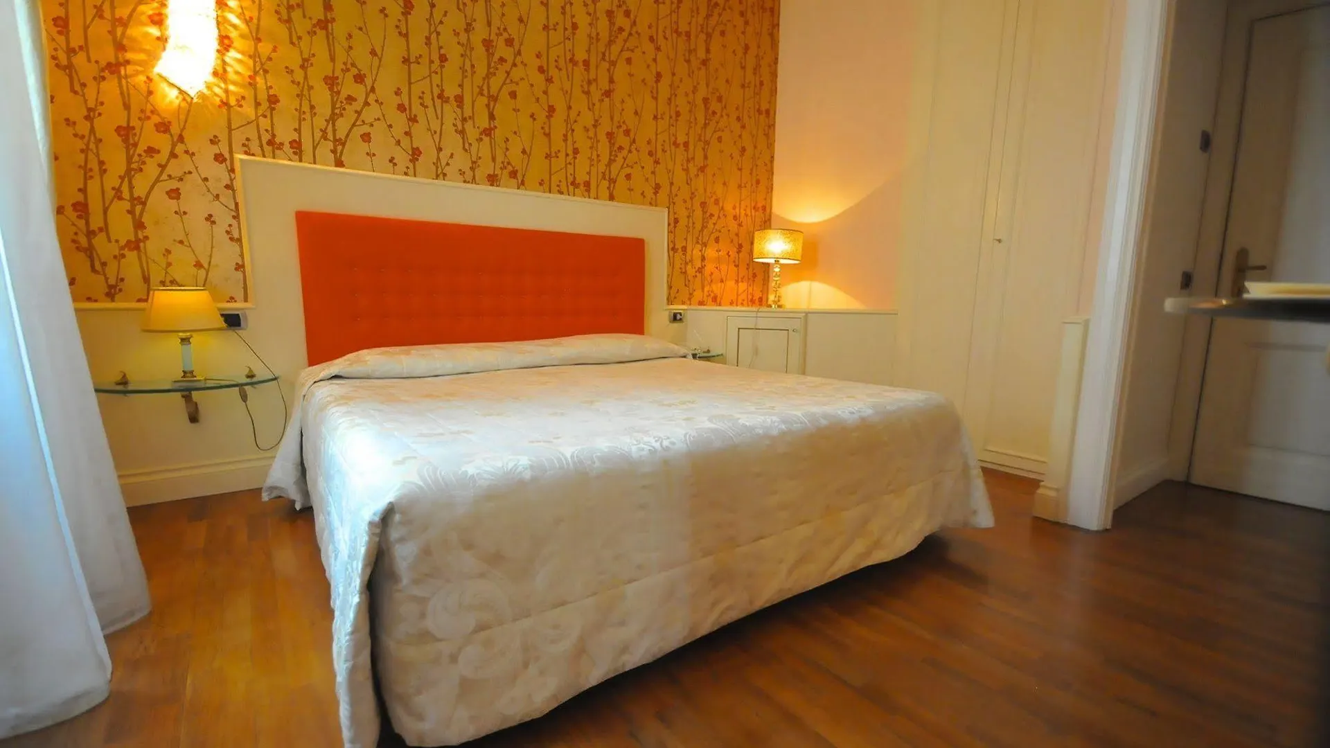 C-Hotels De Rose Palace Florence 4*,  Italy