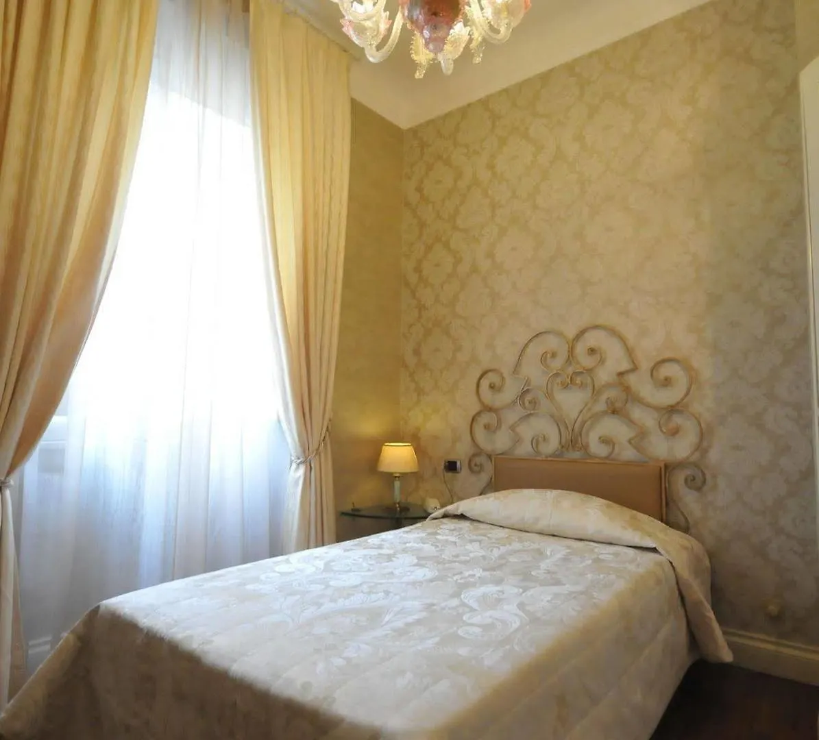 C-Hotels De Rose Palace Florence 4*,  Italy