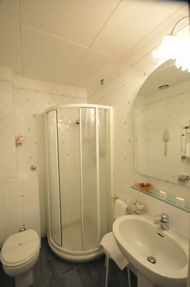 Hotel C-Hotels De Rose Palace Florence
